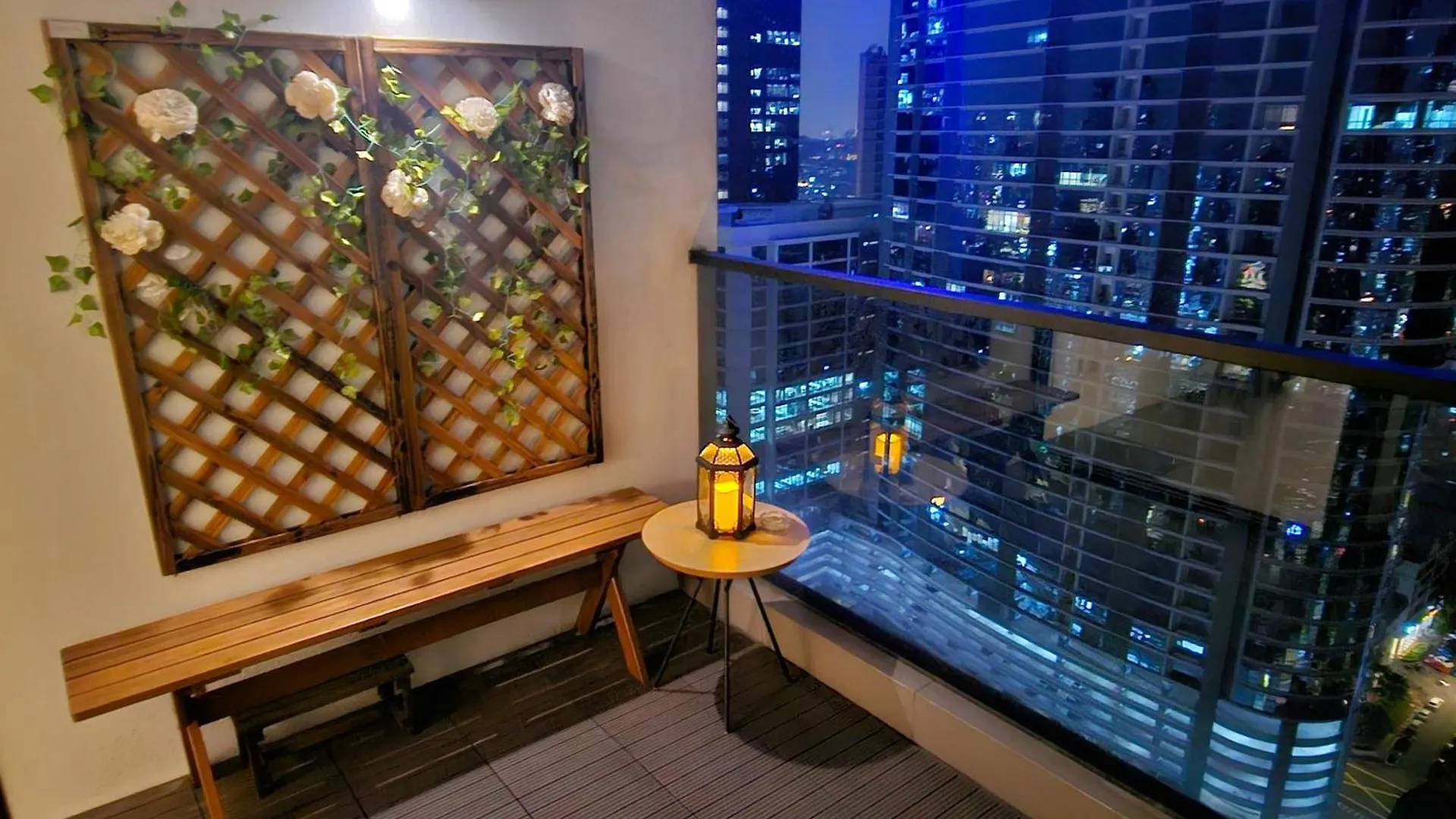דירות קואלה לומפור The Establishment - Menara Teguh Bangsar 0*,