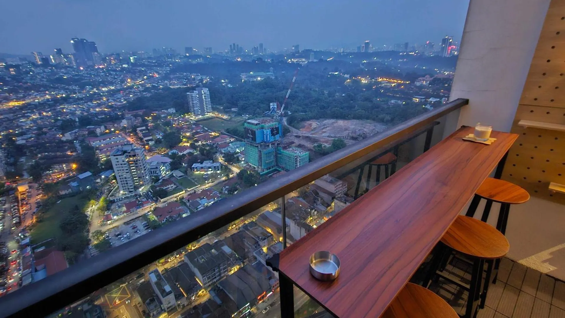 شقة The Establishment - Menara Teguh Bangsar كوالالمبور ماليزيا